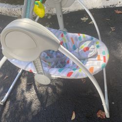 New Born Swing