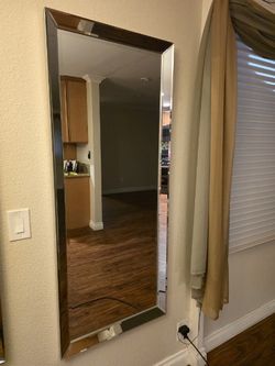 Full length Omni leaner or wall mirror