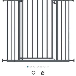 pet / Baby Gate New In Box 