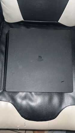 PlayStation 4 Slim