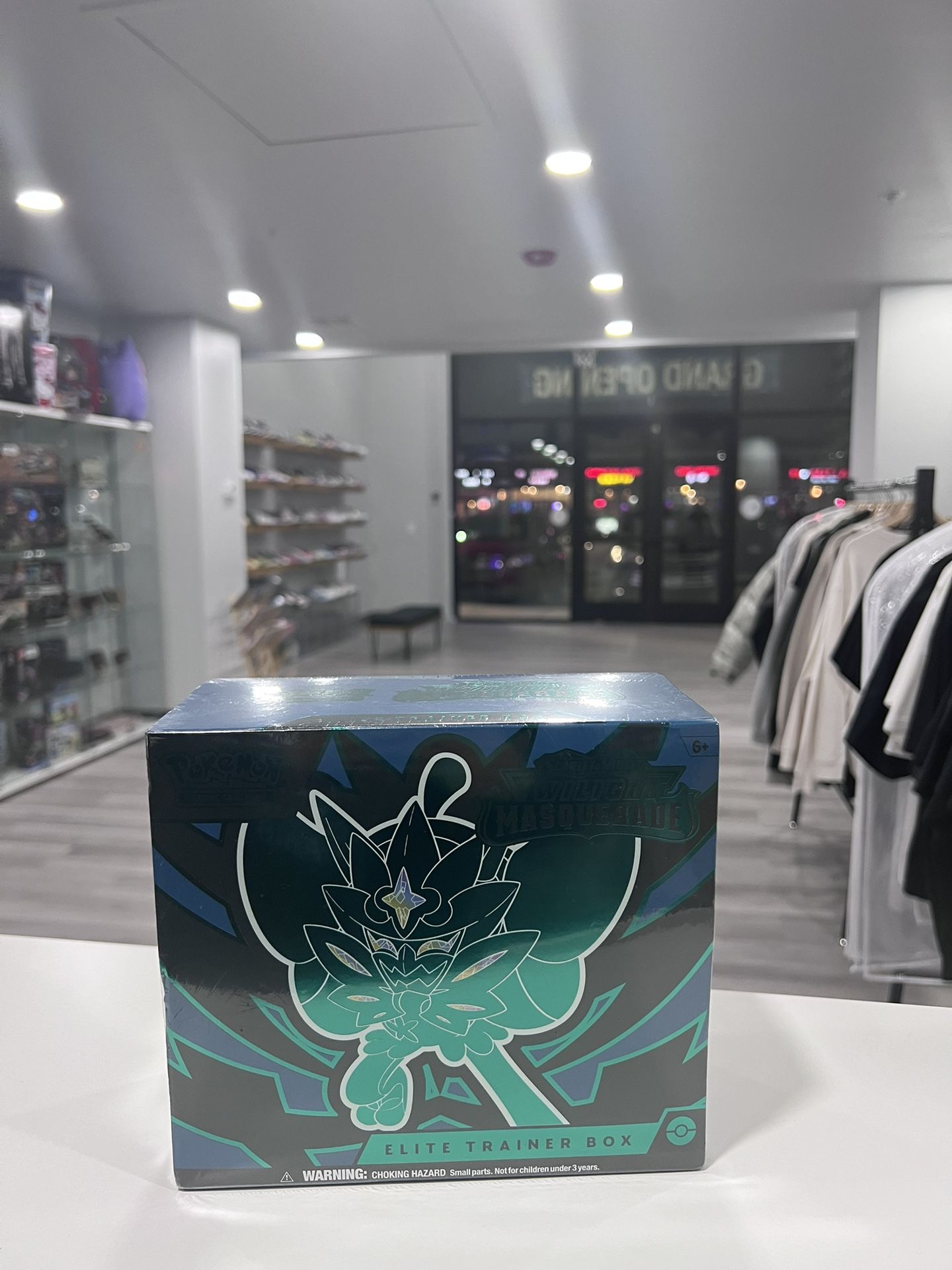 Pokemon Twilight Masquerade Elite Trainer Box