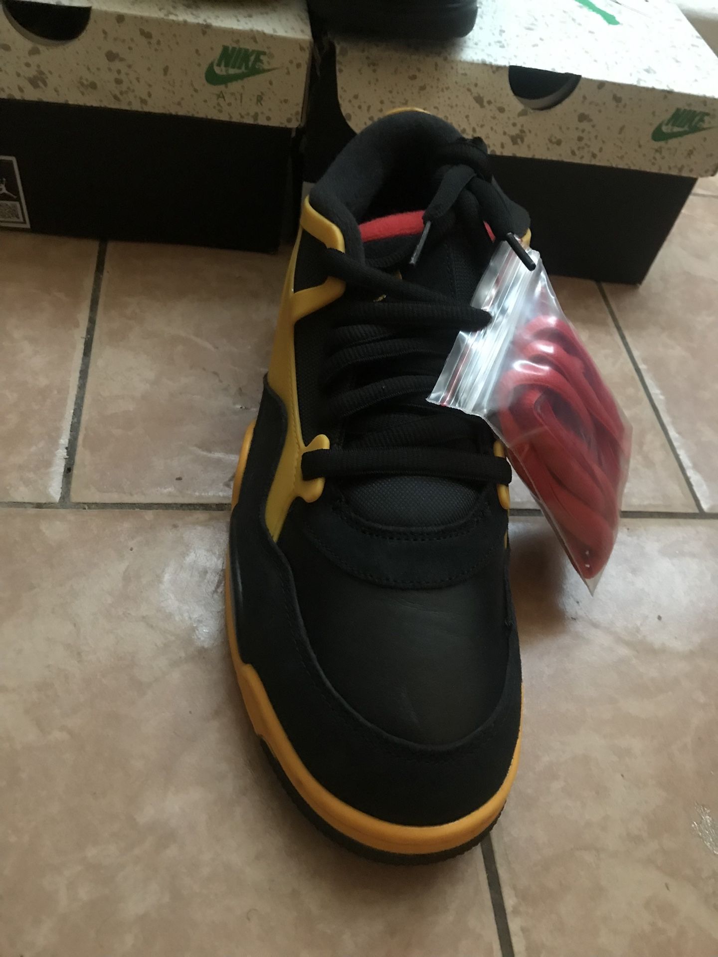 Jordan 4 Rm Bruce Lee