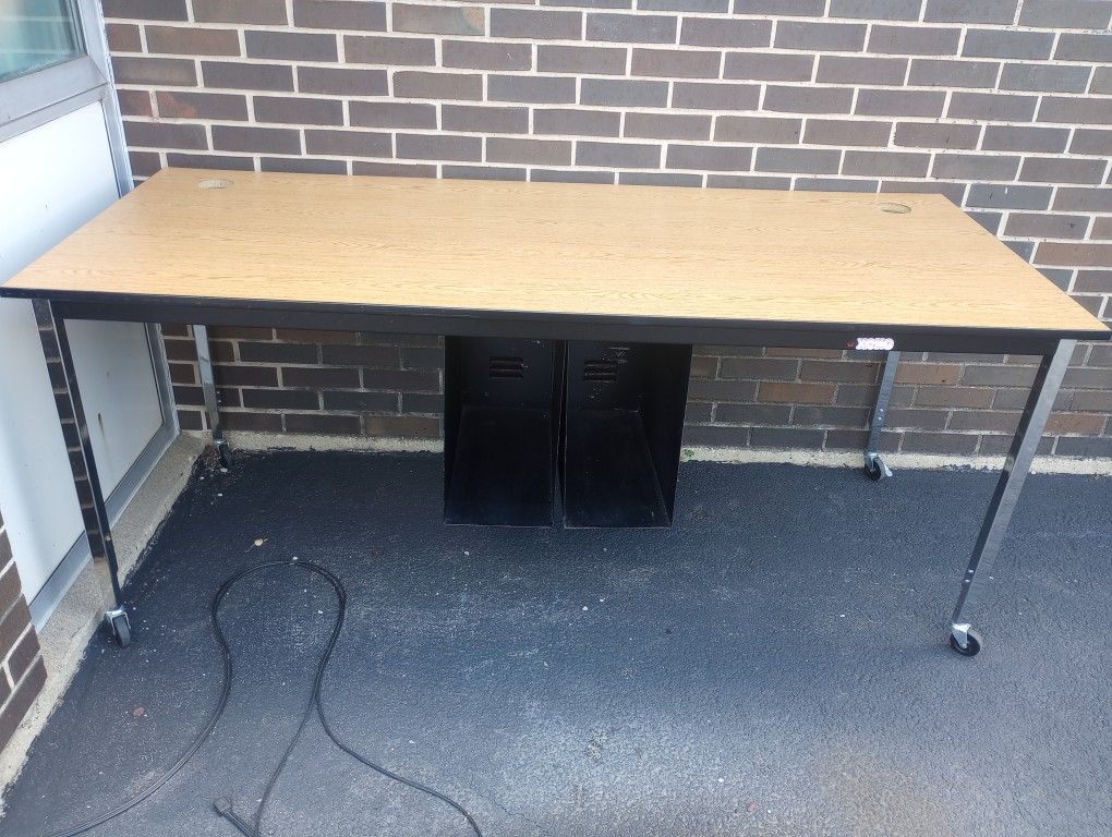 Computer Table
