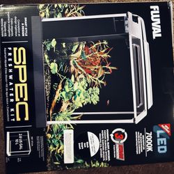LED Fluval SPEC freshwater aquarium