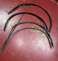 GRAND NATIONAL WHEEL MOLDING 