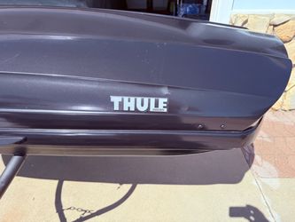 THULE cargo box