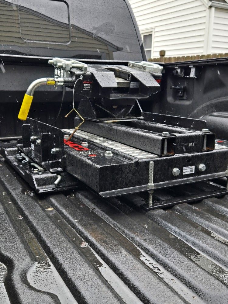 5th Wheel Slider Hitch