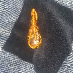 Tigers Eye Crystal Necklace Pendent