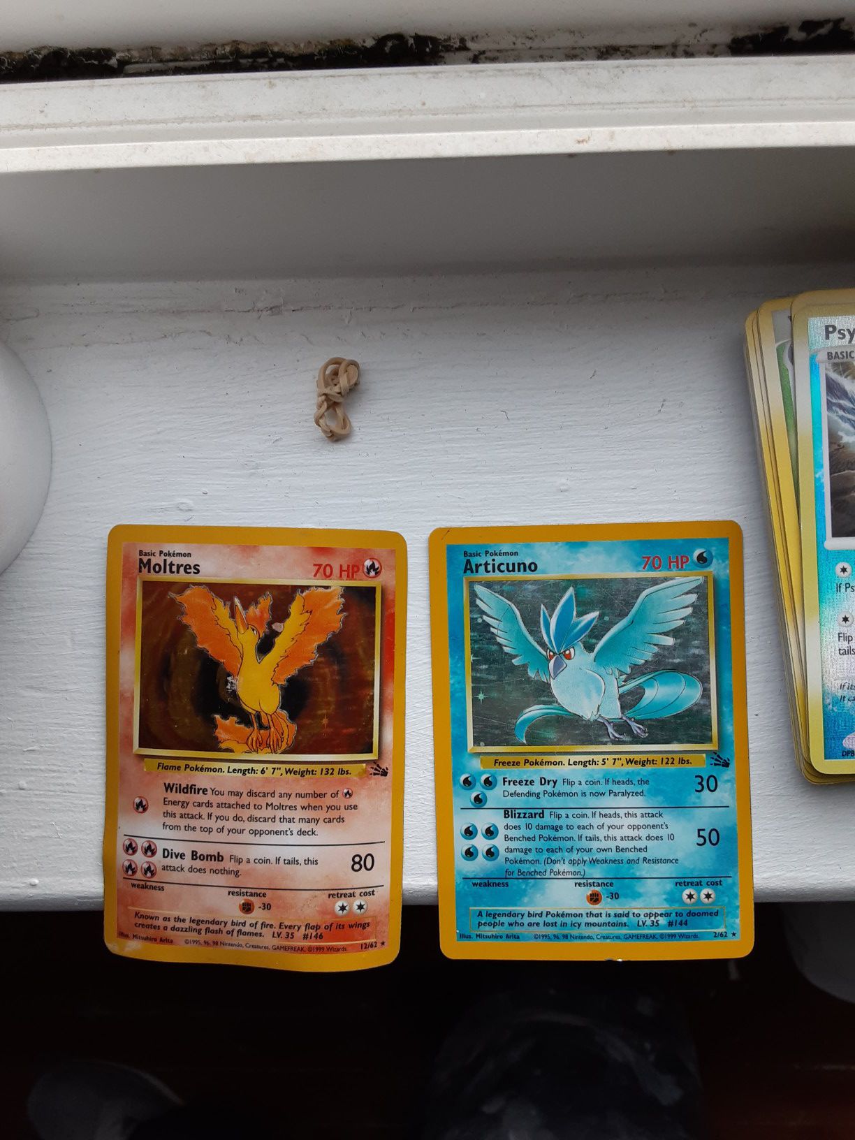 1995 pokemon cards both in good condition