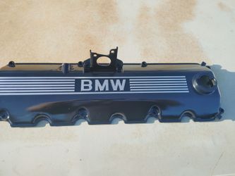 BMW valve covers