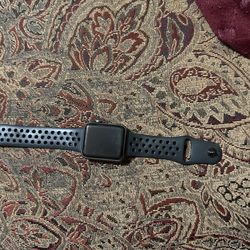 Series 3 Nike Watch 42mm GPS
