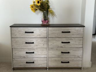 8 Drawer Dresser