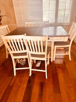Dining room set