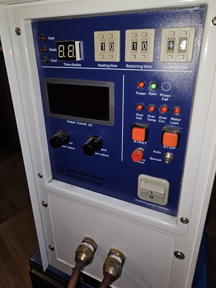 Across International
IH15A.220 Mid-Frequency Compact Solid State Induction Heater with Timers 30KHz - 80KHz, 15KW