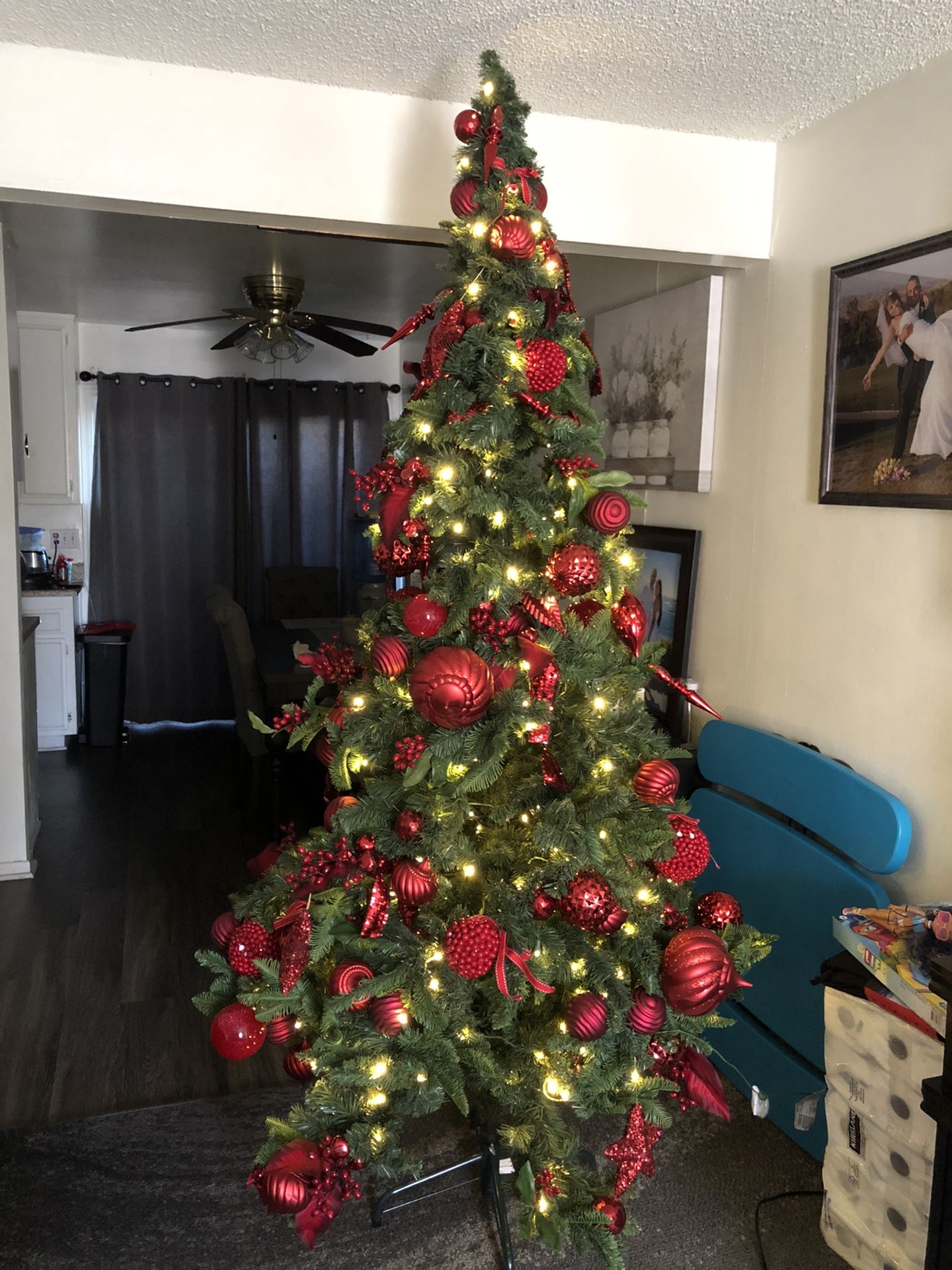 Arbolito De Navidad Con Adornos Y Luces Integradas