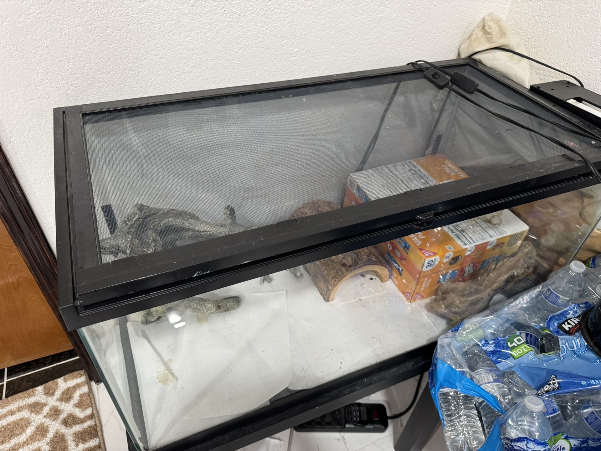 40 Gallon Breeder Tank