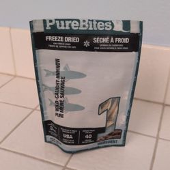 FreezeBites Fish Cat Treat (Wild Caught Minnow)