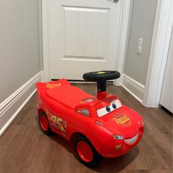 Lightening McQueen Ride On