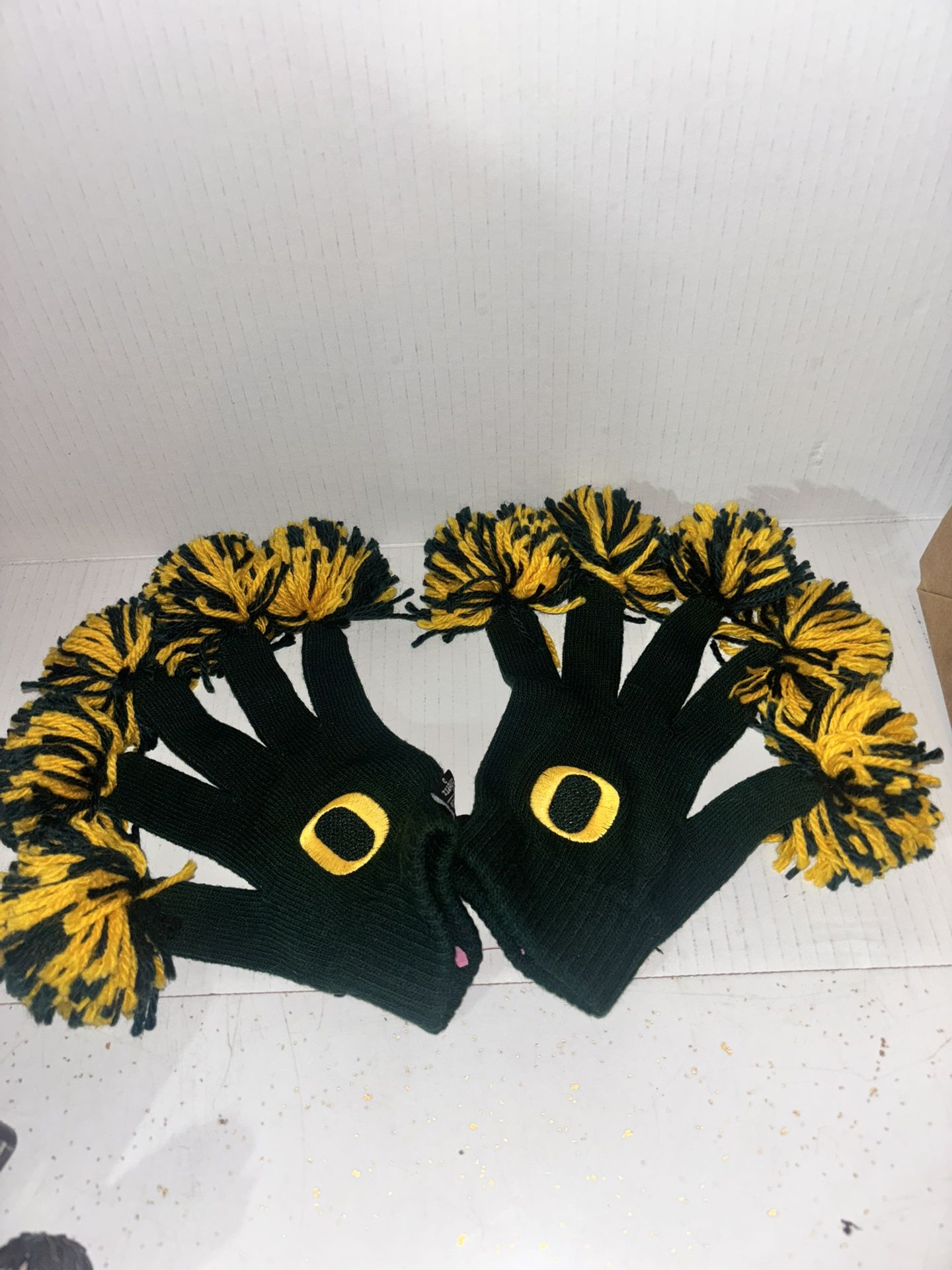 Oregon Ducks Pom Pom Fingers Womans Hand Mittens By Spirit Fingerz!