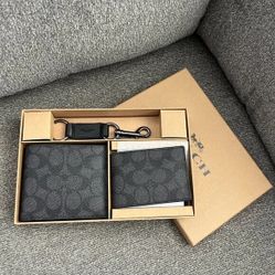 Coach 3 In One Wallet Set