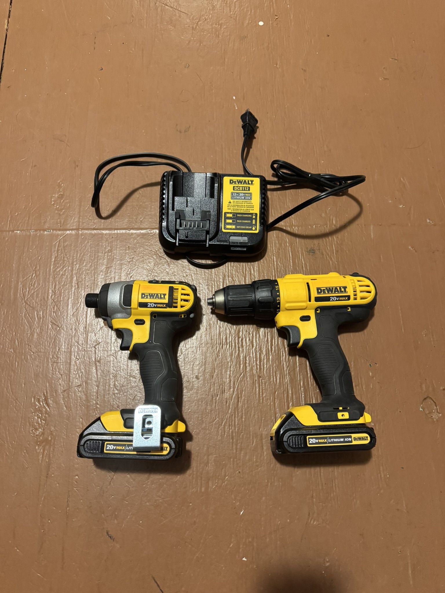 DeWalt 20v Drill and Impact Combo (DCD771 & DCF885) w/ Charger and Two Batteries