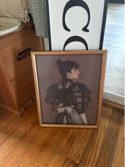 Lady with the apron