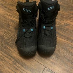 Hiking Boat/Shoes - Size 7