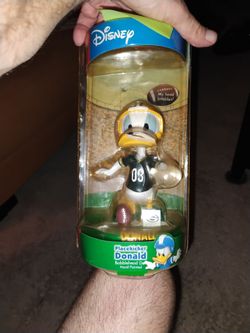 Donald duck placekicker