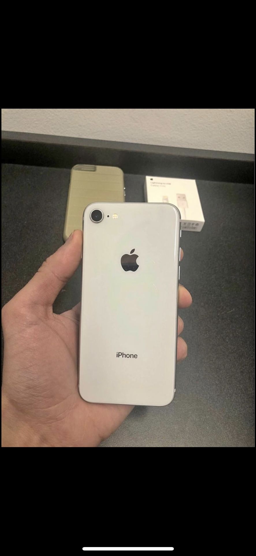 iPhone XR Unlocked 