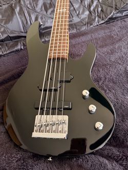Guitar Bass