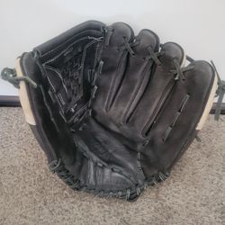 DeMarini Diablo Softball 14" Glove