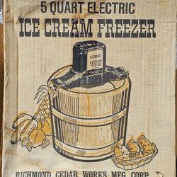 Ice Cream Maker 