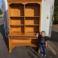 Beautiful 2 Piece Solid Oak Computer Desk By Ethan Allen 