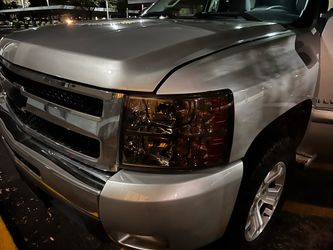 08-13 Chevy Silverado headlights