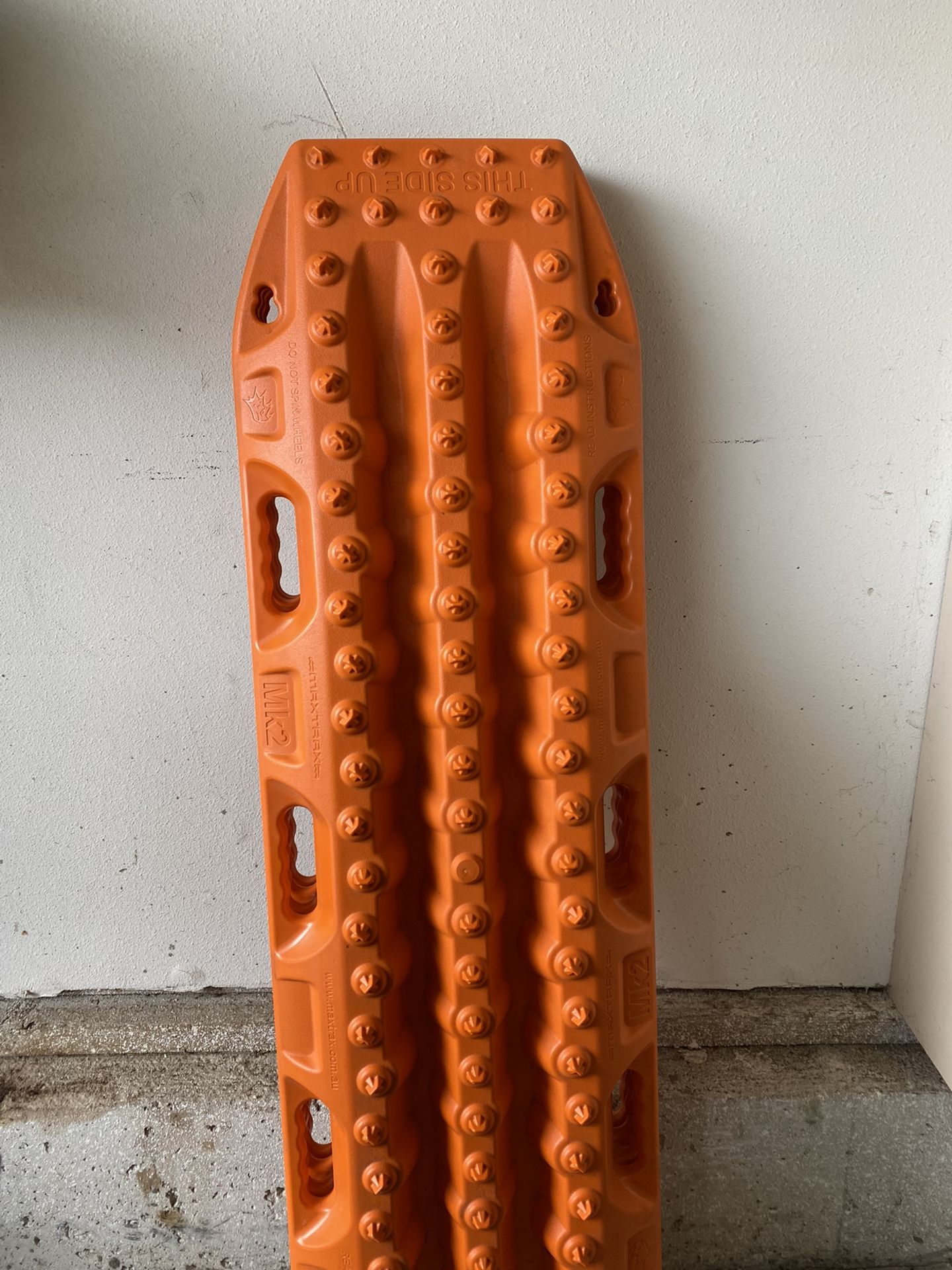 Maxtrax Set Of 4 and Rooftop Mount