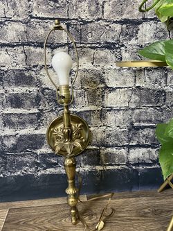 Vintage Brass electric wall lamp
