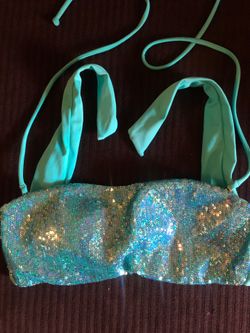 Victoria’s Secret top bikini M