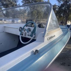 1965 16' Atlas Traveler Boat with 70 horsepower Johnson Electra engine