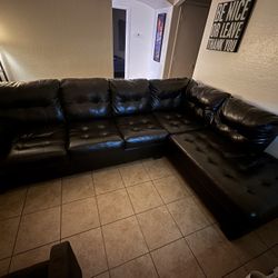 L Shaped Sectional Couch 