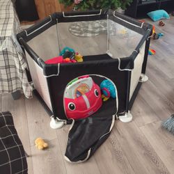 Free Playpen 
