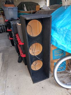 Sealed box for 3 12s