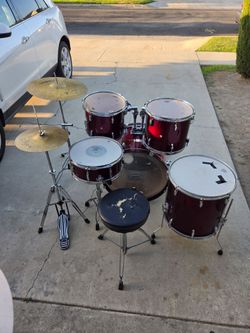 Pearl drumset