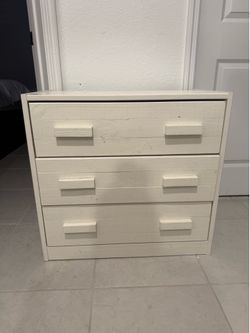 FREE White 3 Drawer Nightstand / Small Dresser