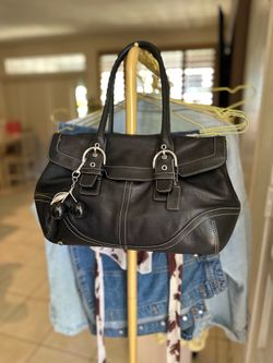 Black y2k coach purse