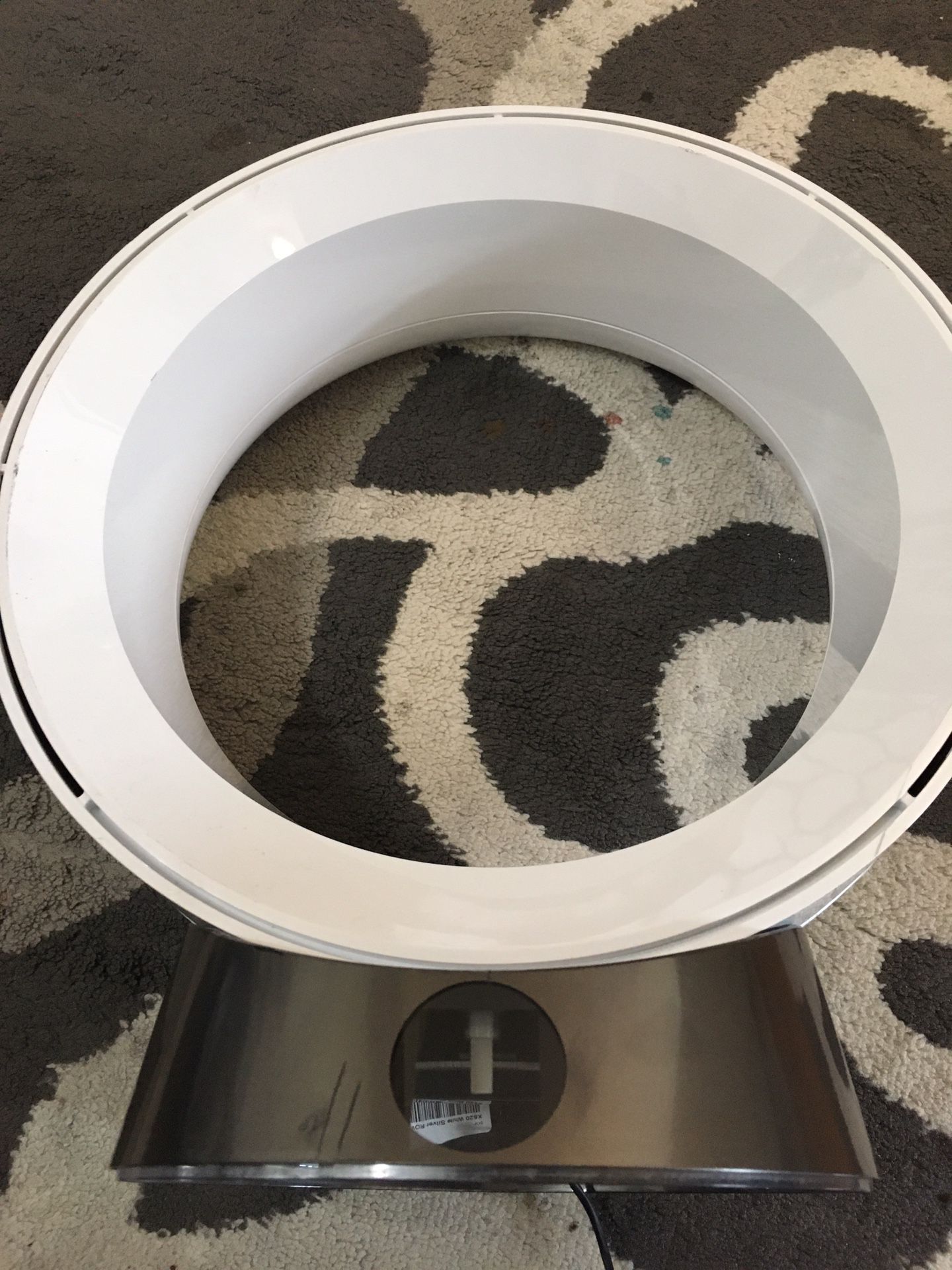 Dyson Genuine Circular top for Dyson Pure Cool Air Purifier  DP04, TP04. TP06, TP09 If your machines top is broken or is cracked then this is replacem