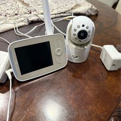 Infant Optics baby camera
