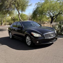 2011 Infiniti M37