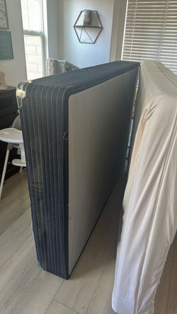 Full size mattress with box spring