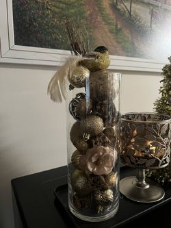 Holiday centerpiece Decorative Vase