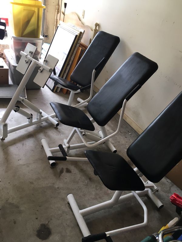 Curves gym equipment . for Sale in League City, TX OfferUp